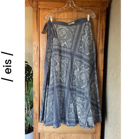 /eis/  I  Cotton Chambray Discharged Printed Indigo Wrap Skirt   I  One Size - Picture 1 of 8